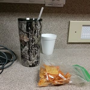 Meet your Posher, Cynthia